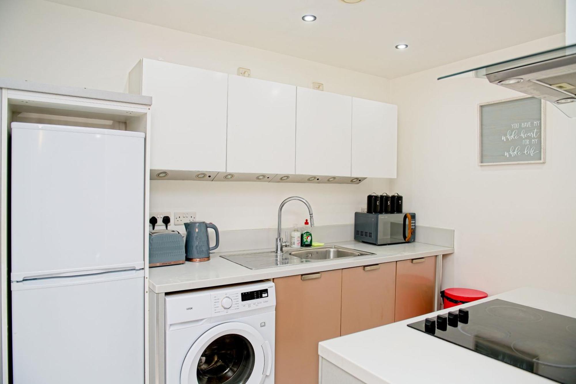 Inners City Apartments -On Suites برمنغهام المظهر الخارجي الصورة